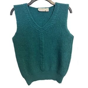 🍋 3/$25 Vintage Wool Sweater Vest